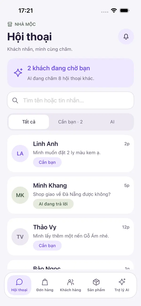 Hộp thư: hai khách đang chờ, AI đang chăm tám hội thoại khác